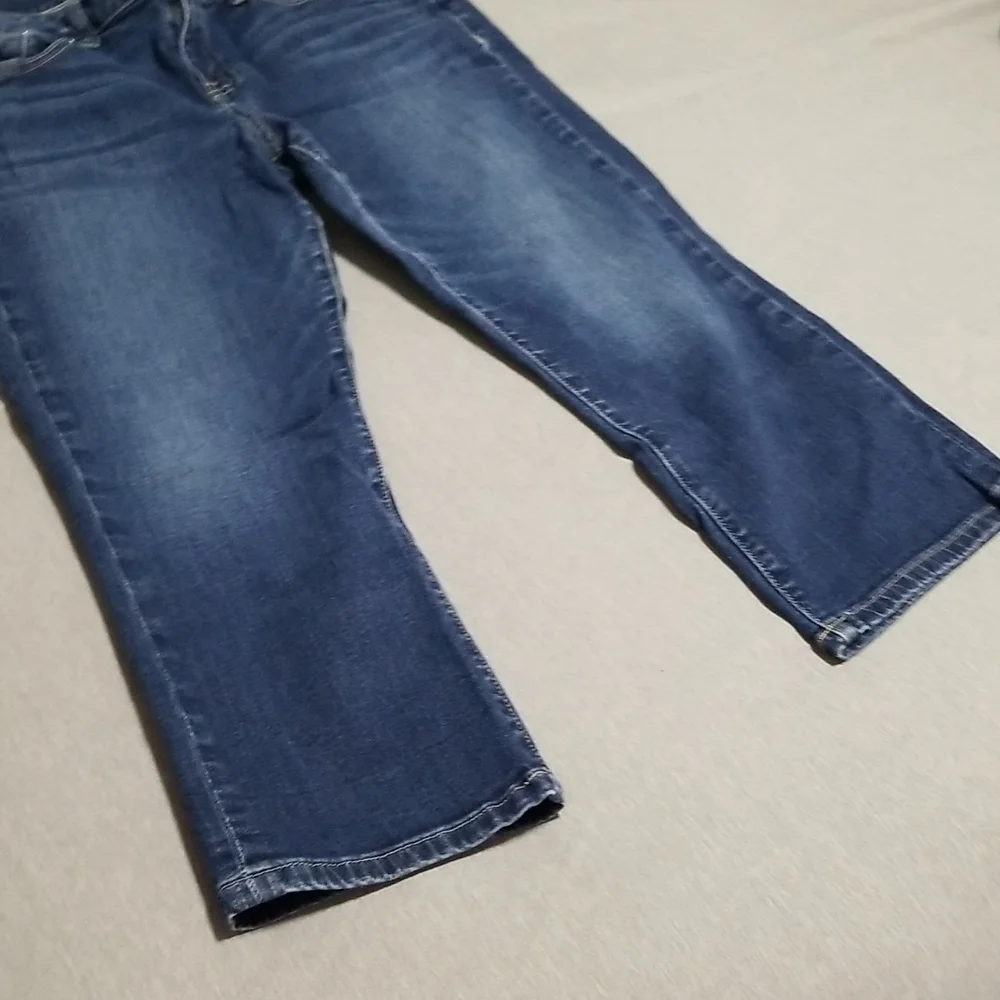 A.N.A Shorts Capris or Ankle Pants - Picture 16 of 16